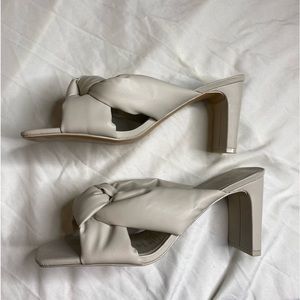 Cream sandal